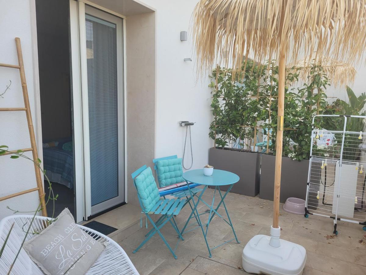 Cala Paradiso モノーポリ エクステリア 写真