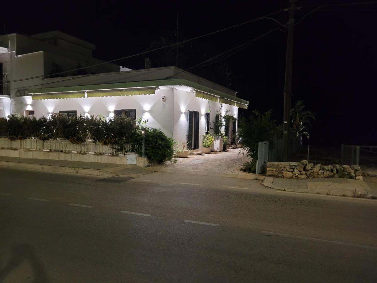 Cala Paradiso モノーポリ エクステリア 写真