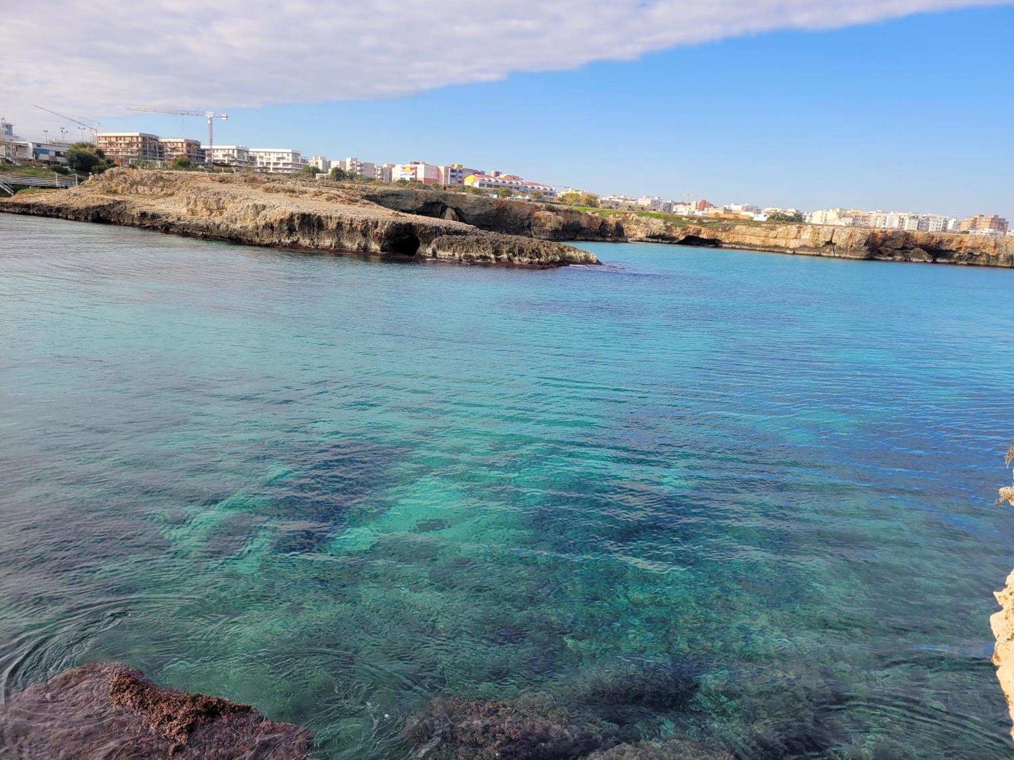 Cala Paradiso モノーポリ エクステリア 写真