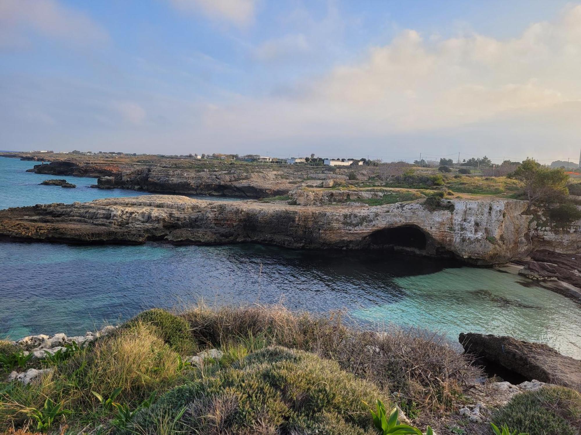 Cala Paradiso モノーポリ エクステリア 写真